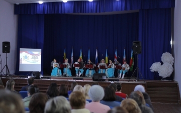 Продолжаем делиться с вами атмосферой праздничных концертов, посвященных 80-летию Ульяновской области